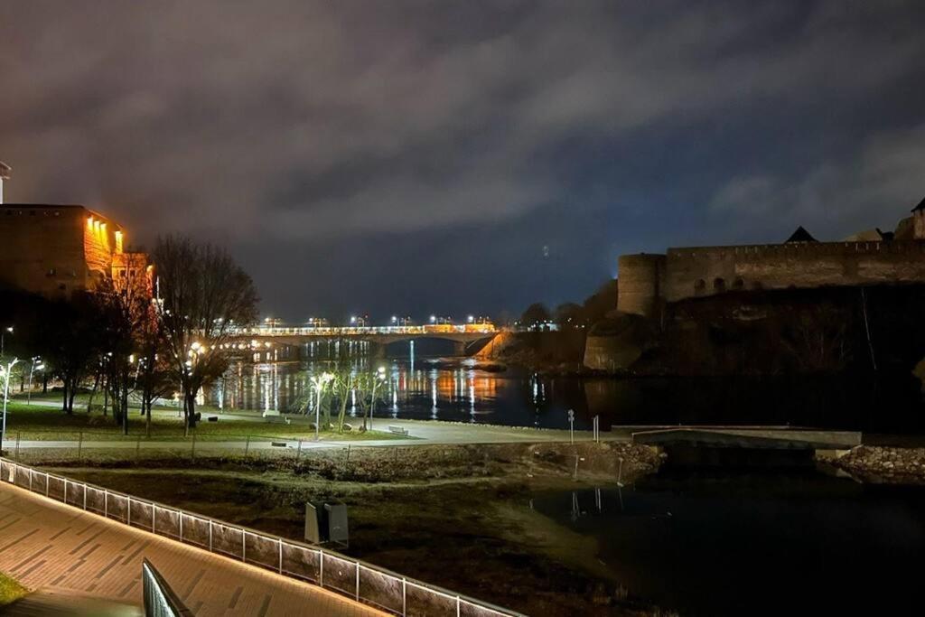 New Modern Apartments In The City Center Narva Dış mekan fotoğraf